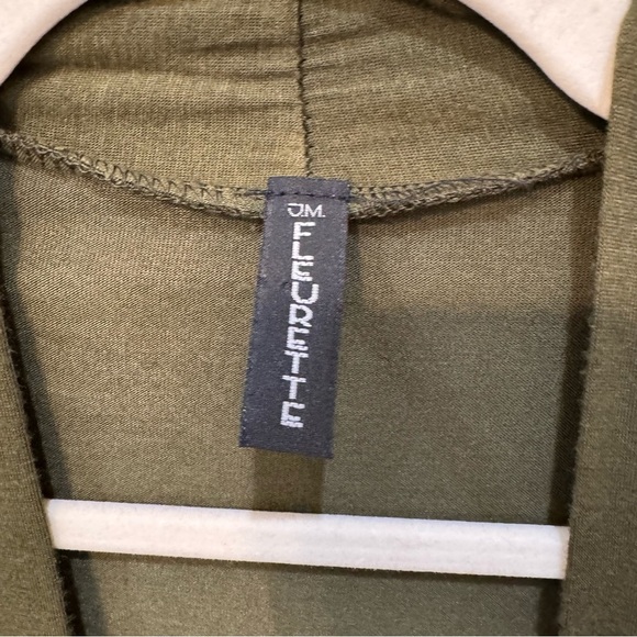 JM Fleurette Army Green Open Front Cardigan | One Size Fits Like Large - Picture 5 of 5